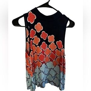 Karri Blue sleeveless blouse. Size Small
